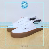 SEPATU VANS WHITE SOL GUM / PUTIH SOL GUM /MADE IN VIETNAM / GRADE ORI