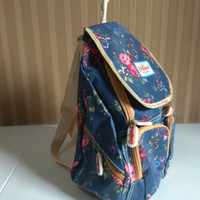 Tas Gendong Cath Kidston
