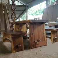 meja makan kayu trembesi