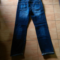 celana jeans UNIQLO UJ JAPAN SELVEDGE kondisi new size 28