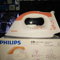 Setrika Listrik Philips Light Care HI115