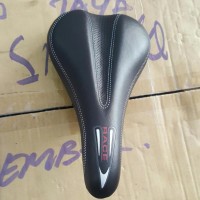Sadel Saddle Sepeda Mtb United Race
