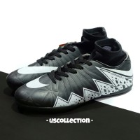 SEPATU NIKE HYPERVENOM FUTSAL HITAM PUTIH SEPATU FUTSAL ANAK