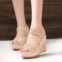 Terbaru Murah Wedges cantik dan trendy Sandal Sepatu wanita wedges Hi