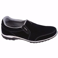 terbaru Sepatu Casual Pria Sneaker Pantofel kets Slip On Kulit Suede