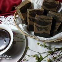 CoffeeMilk Scrub Bar (sabun scrub kopi + susu kambing) Handmade Soap