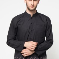 Intresse - Baju Koko Lengan Panjang Hitam OVLS