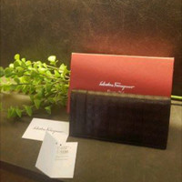 P1 DOMPET WANITA Salvatoree Ferragamo Hickory Pebble ORIGINAL