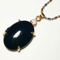 VeE Liontin Batu Giok Hitam Oval 24x16 - Terapi Kesehatan