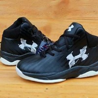 SEPATU BOOTS ANAK UNDER ARMOUR BLACK LIST WHITE IMPORT