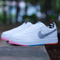 Nike Air Force One White / Putih Sepatu Cewek Wanita Casual Kets
