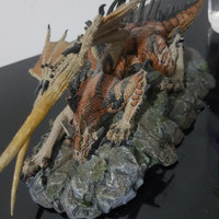 mainan figur naga keren... asli beli dari singapore