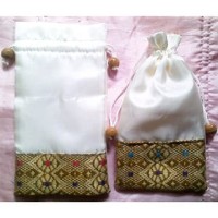 Souvenir Pernikahan Murah Dompet Satin Serut Songket Kemasan Plastik