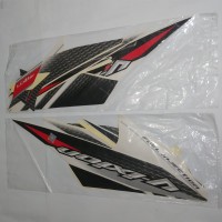 Stiker Bodi & Lis Body & Striping Vixion 2013 Putih Merah