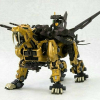 mainan model kit zoid MG saber tiger gold