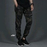 JOGERPANTS CAMO ON STREET - CELANA JOGGER - CE Ready kaos pria branded