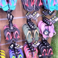 Jual Sandal fipper Todds original buat anak2 Murah