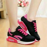 SEPATU KETS WANITA REEBOK FANTA/ SOL TABUNG REEBOK REPLIKA