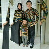 Baju batik sarimbit couple kemeja batik,mama, papa & 1 anak