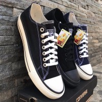 JUAL Sepatu Converse All Star Classic Hitam Putih Sneakers Pria Wanit