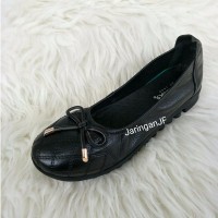 JUAL SEPATU WANITA SEPATU KERJA SEPATU KULIT CLARK RADIAL SEPATU KULI