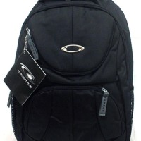 Tas Ransel Laptop Pria dan Wanita Oakley 078
