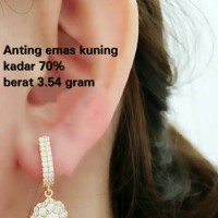 anting emas kuning kadar 70 persen RC MT