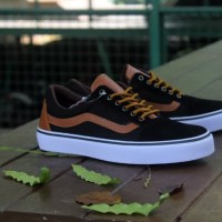 sepatu casual - sepatu vans old school hitam list dan lidah coklat