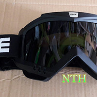 Goggle Helm Cross.Kaca Mata helm Cross Bingkai hitam doft kaca hitam