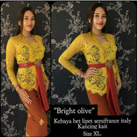 Kebaya jadi brokat bet lipat italy