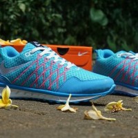 MENARIK Nike free dumang sepatu kets sepatu senam sepatu olahraga