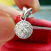 Liontin Kalung ASLI Emas Putih 18k 75% Berlian Natural Diamond Eropa