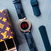 LV LOUIS VUITTON DIGITAL JAM TANGAN KULIT RUBBER PRIA WANITA PAKET
