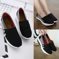 Sepatu Wanita Wedges Telapak Kets Slip On Tanpa Tali Tom H Berkualitas