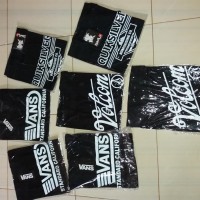 Kaos VANS Kaos QUIKSILVER Kaos VOLCOM bahan catun conbed asli 30 S