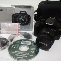 Kamera DSLR Canon EOS 550D