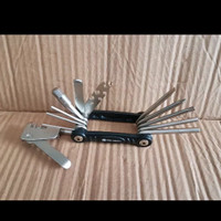 TOOLKIT TOOLSET POLYGON FOLDING BONE KUNCI LIPAT SEPEDA