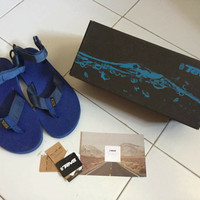 Sandal Gunung Outdoor TEVA - BEKAS