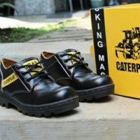 Sepatu caterpillar Licin KW Super pendek