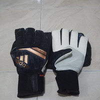 Sarung tangan adidas predator fingersave black/solar red/copper gold