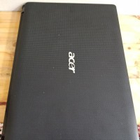 LAPTOP PELAJAR ACER ASPIRE 4750 RAM 2 HARDISK 500