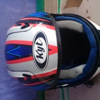 Helm bekas kyt size m
