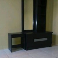 Lemari pakaian 3 pintu Meja rias dan Meja Tv Harga Paket