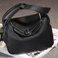 TAS HERMES LINDY KULIT JERUK 7-111-1BJ