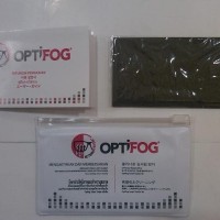 Kain Lap Lensa Optifog by Essilor