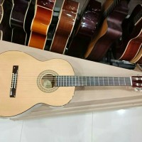 Gitar Akustik Marfill C390 Classic Original