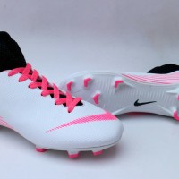 sepatu sepak bola pria nike mercurial putih high