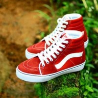 sepatu sneakers untuk anak vans old skool high red list white