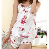 promo Baju Tidur Piyama Wanita 1 Set Atas Dan Bawah Silk Motif Bunga