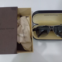 Kacamata Louis Vuitton ASLI / Original 100%